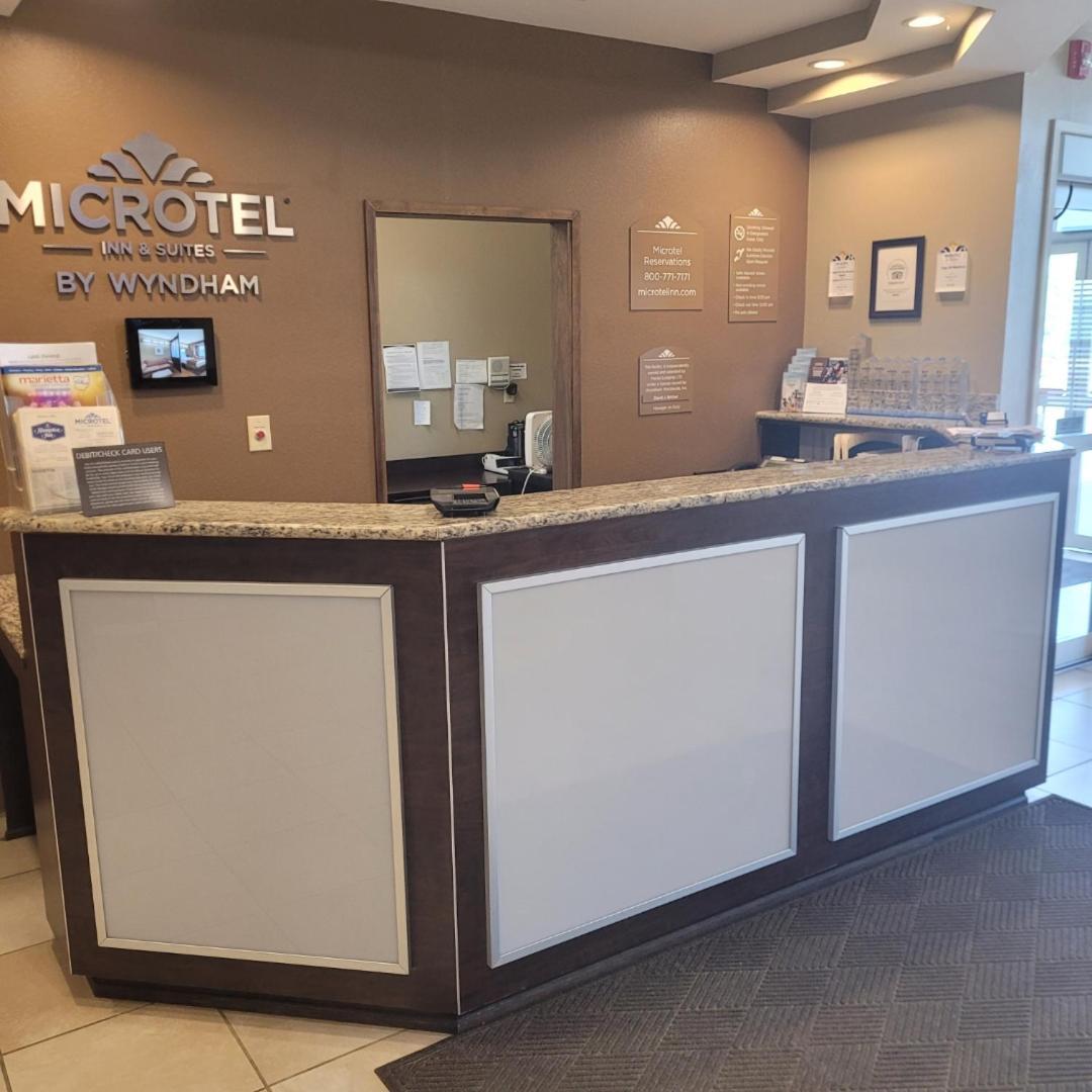 Microtel Inn & Suites By Wyndham Marietta Exterior foto